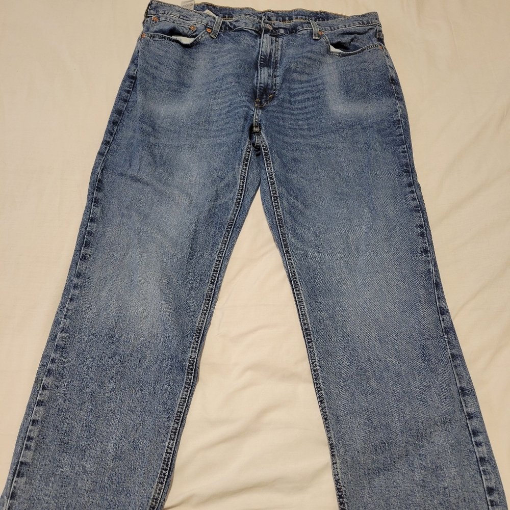 Classic Blue Denim Jeans. Levi's 541. W42 L32